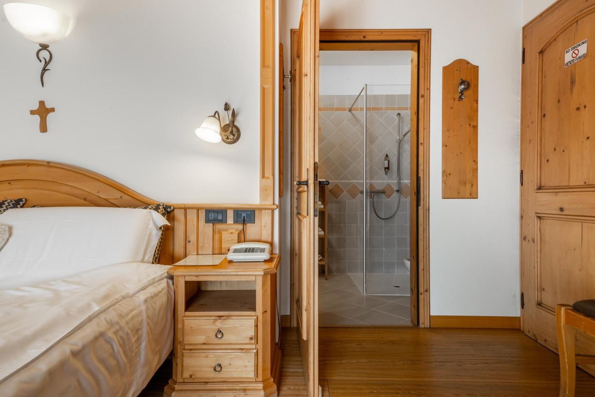 Camana Veglia Hotel Livigno Exterior photo